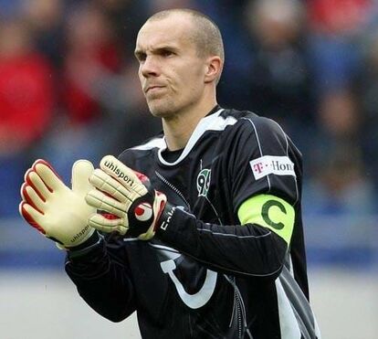 Robert Enke, o guarda-redes alemão que passou pelo Benfica e ninguém esquece