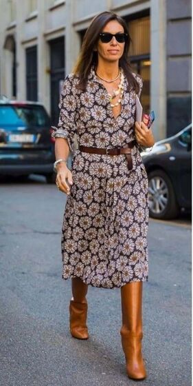 Vestidos e botas de cano alto… a grande tendência deste outono para as mulheres com mais de 50 anos