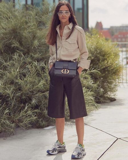 Para jovens e mais velhas! Desprezada durante anos, peça do guarda-roupa feminino é protagonista este outono