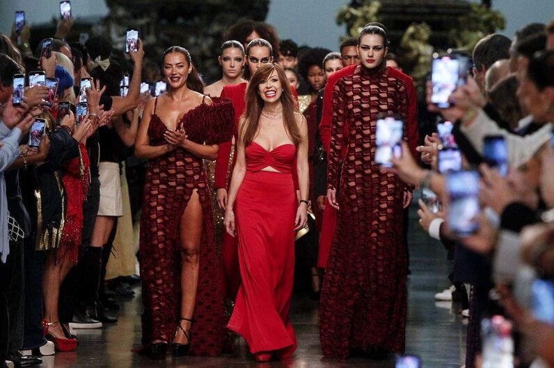 desfile f