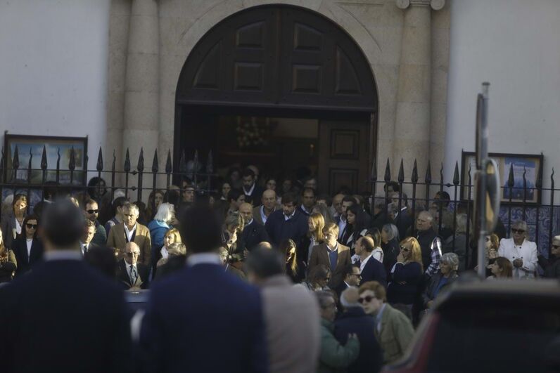 Funeral do bebé Vicente, neto de João Palha Ribeiro Telles