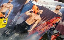 Bombeiros Sapadores de Lisboa lançam calendário solidário (e quente) para 2025