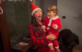 A alegria do filho de David Carreira no momento da chegada do pai Natal