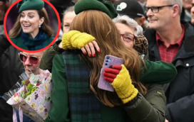 Dia de emoções fortes: Kate Middleton abraça sobrevivente do cancro antes da missa de Natal