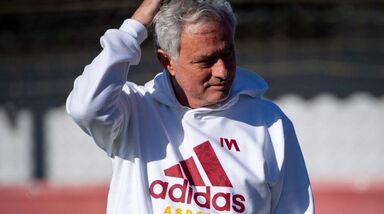 José Mourinho e a equipa dos encarnados já exerceram o direito de voto