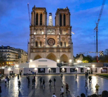 Notre Dame renasce! Cinco anos depois, Paris estende passadeira vermelha para a reabertura da catedral que foi assolada pelas chamas