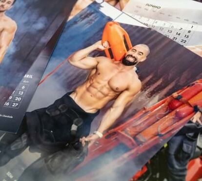 Bombeiros Sapadores de Lisboa lançam calendário solidário (e quente) para 2025