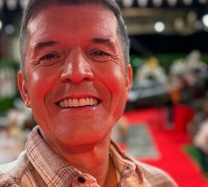 Insólito! João Baião vira estrela em Hong Kong da noite para o dia
