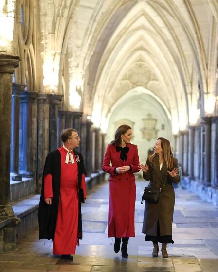 Westminster, abadia, concerto de natal, kate, louis, george, charlotte, inglaterra