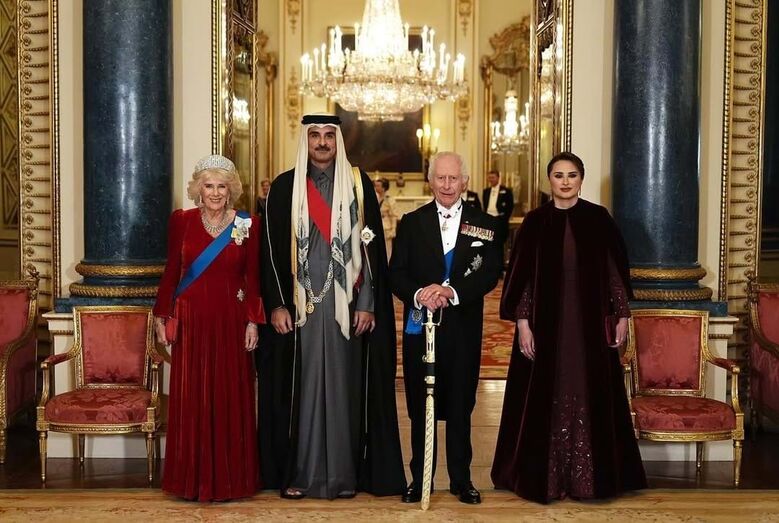 kate, william, carlos iii, camilla, catar, emir do catar