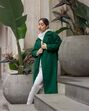 Os 8 sobretudos que são para usar (com elegância) até à primavera