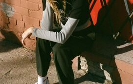 Os ténis Vans que dão com tudo estão a menos de 50 euros nos saldos