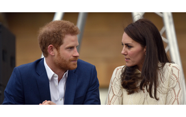 Novos dados revelam reações diferentes de William e Kate à saída do príncipe Harry: tristeza e indiferença na família real