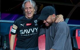 Olha que dois! Neymar revela detalhes da relação peculiar com Jorge Jesus: "O velho é embaçado"