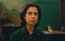 Por que é que vale a pena ver este filme? 'Ainda Estou Aqui', que deu o Globo de Ouro a Fernanda Torres, já é um fenómeno de bilheteira em Portugal