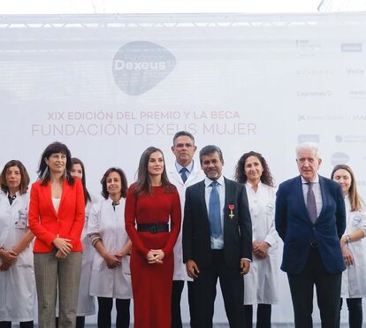 Letizia usa truque para acentuar a silhueta e a excelente forma física