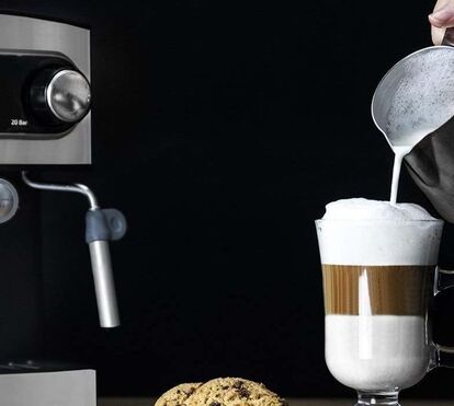 Expresso delicioso ou espuma de leite? Esta máquina de café económica tem o melhor desempenho