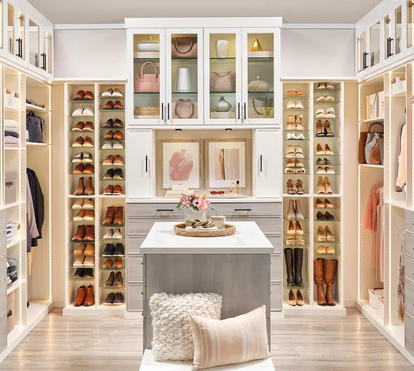 Quer um guarda-roupa bonito e organizado? Isto é tudo aquilo de que precisa
