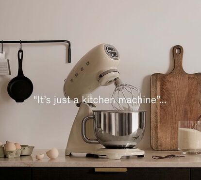 Este é o segredo das cozinhas modernas que usam as novas tecnologias ao serviço da decoração