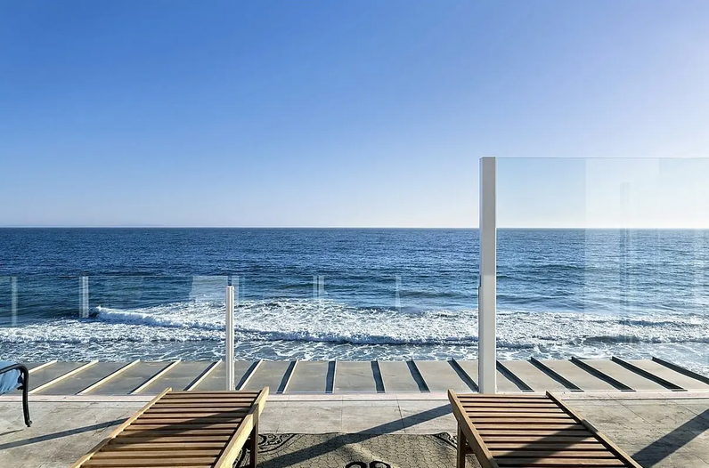 A casa de Paris Hilton em Malibu