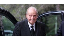 Em Espanha, Juan Carlos quebra o silêncio e mostra-se revoltado contra as 'mentiras' de que tem sido alvo