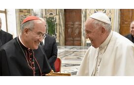 Amigo de muitas figuras públicas, conheça o cardeal português que vai substituir o Papa Francisco
