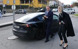 Missa de 7.º dia de Pinto da Costa reúne toda a família na igreja das Antas