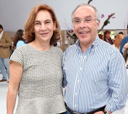Os segredos de Marques Mendes, o falso certinho que goza com a sua própria estatura e assume não ter visto os filhos crescer: 'A minha mulher foi mãe, pai e mais sei lá o quê'