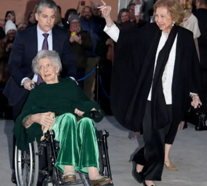 Pormenor no casamento real da Grécia salta à vista e provoca grande indignação contra o noivo, o príncipe Nikolaos