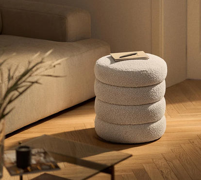 O pufe multiusos que vai fazer o twist na decoração da sua sala