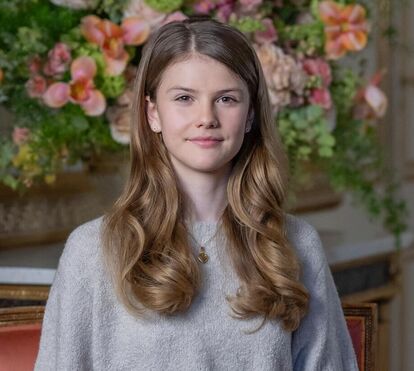 Futura rainha da Suécia faz 13 anos e publica foto inédita nas redes sociais