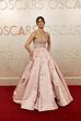 Monica Barbaro em Christian Dior.
