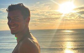 O mundo é o limite! Filho de Luís Montenegro mostra viagens de sonho nas redes sociais
