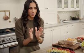 Crise de identidade ou falta de noção? Meghan Markle acusada só pensar em dinheiro nas redes sociais