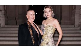 'Le Grand Dîner du Louvre' junta nomes grandes da moda internacional em festa de luxo