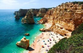 Paraísos de Norte a Sul! Estas são as praias distinguidas com Bandeira Azul em 2026