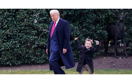 A relação de vovô-netinho entre Trump e o pequeno X