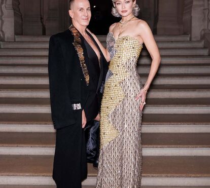 'Le Grand Dîner du Louvre' junta nomes grandes da moda internacional em festa de luxo