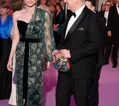 Ter muito dinheiro não basta: os segredos mais bem guardados para conseguir um lugar no exclusivo Baile da Rosa, no Mónaco, ao lado dos Grimaldi