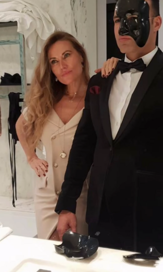 Lenka, Hugo da Silva