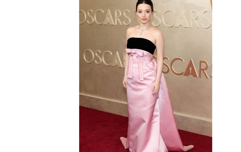 Mikey Madison em Christian Dior.