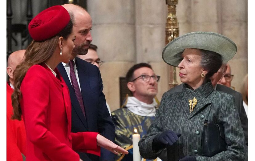Kate Middleton, príncipe William, princesa Ana 