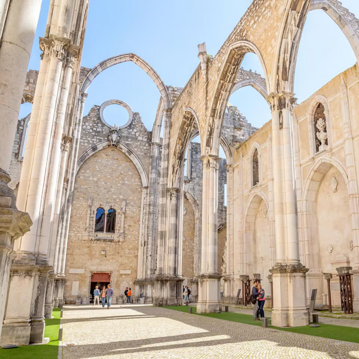 Ruínas do Convento do Carmo