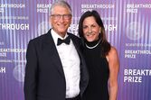 Paula Hurd, Bill Gates