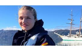 Casa real limpa imagem de Leonor e mostra futura rainha a trabalhar no convés do navio-escola