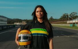 Estoril-Praia vai jogar com camisola de homenagem a Ayrton Senna e fãs ficam loucos em todo o mundo