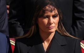 O que significa a mantilha, o acessório usado por Letizia, Melania e outras mulheres no funeral do Papa Francisco