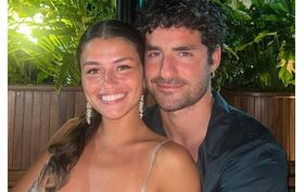 Afinal José Condessa e Luisinha Oliveira ainda não vivem juntos? Modelo mostra obras da casa nova, mas o ator também adquiriu uma moradia de luxo