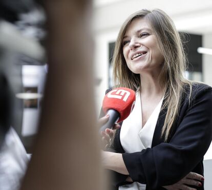 A FLASH já está na CMR com o 'Showbizz FM' de Luísa Jeremias 