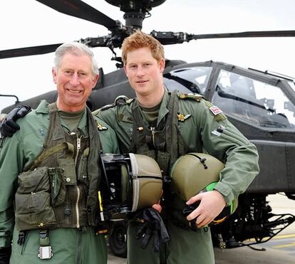 As imagens do príncipe Harry como piloto de combate na guerra no Afeganistão 